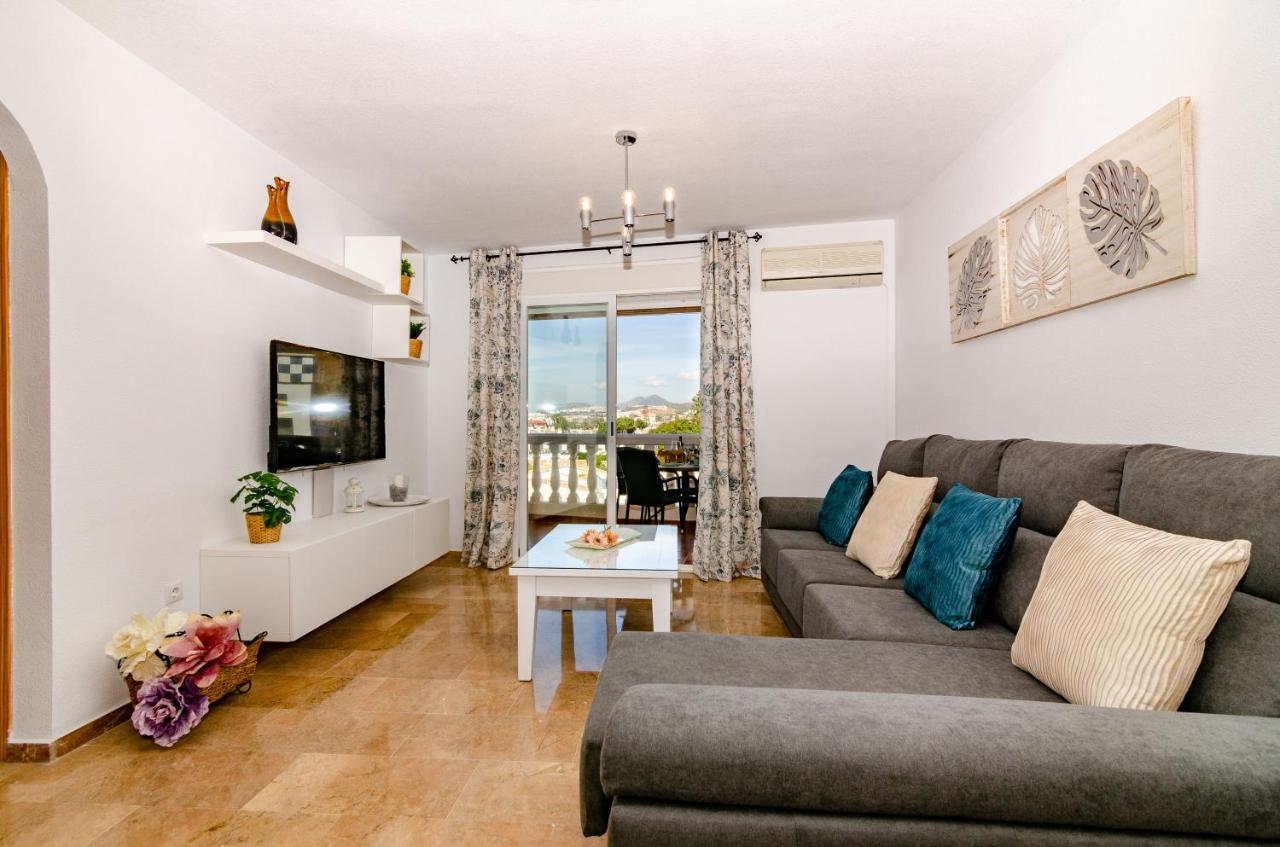 Wintowinrentals Pool, Sunny Side & Free Parking. * Torre de Benagalbon