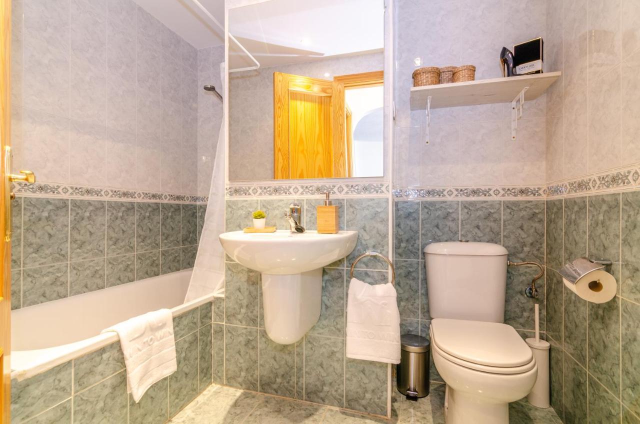 Wintowinrentals Pool, Sunny Side & Free Parking. Appartamento Torre de Benagalbon